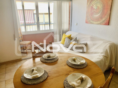 Comfortable 2 bedroom apartment with a terrace in Torrevieja.