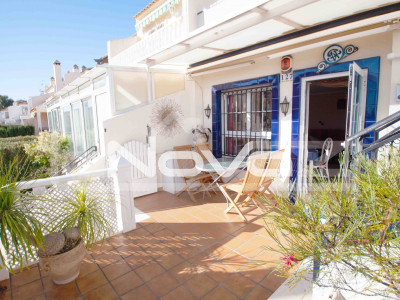 Bungalow with 3 bedrooms and a private garden in a privileged urbanization in Villamartin