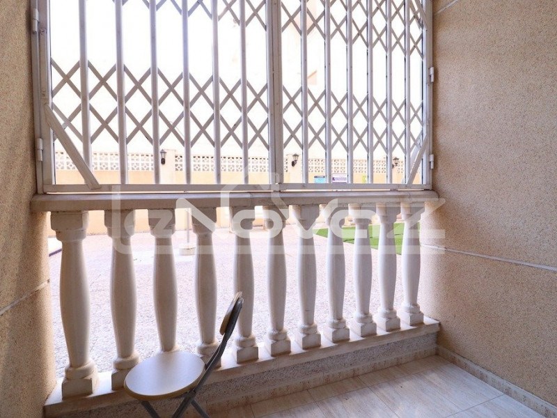 apartment 2 bedrooms Torrevieja. #1119