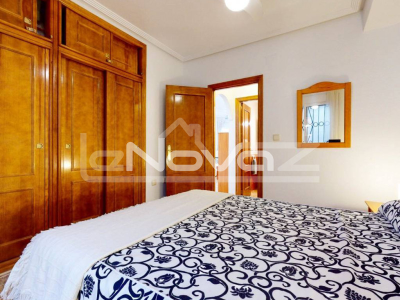 Excellent condition 2 bedroom apartment with private garden terrace in La Ciñuelica.. #1171