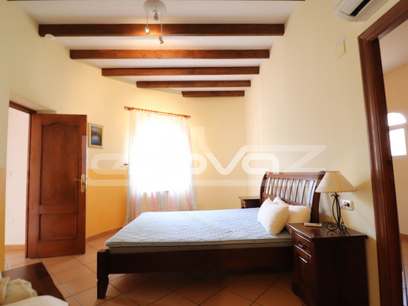 villa 4 bedrooms La Zenia. #1184