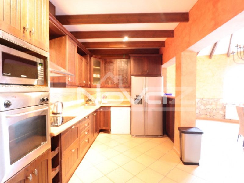 villa 4 bedrooms La Zenia. #1184