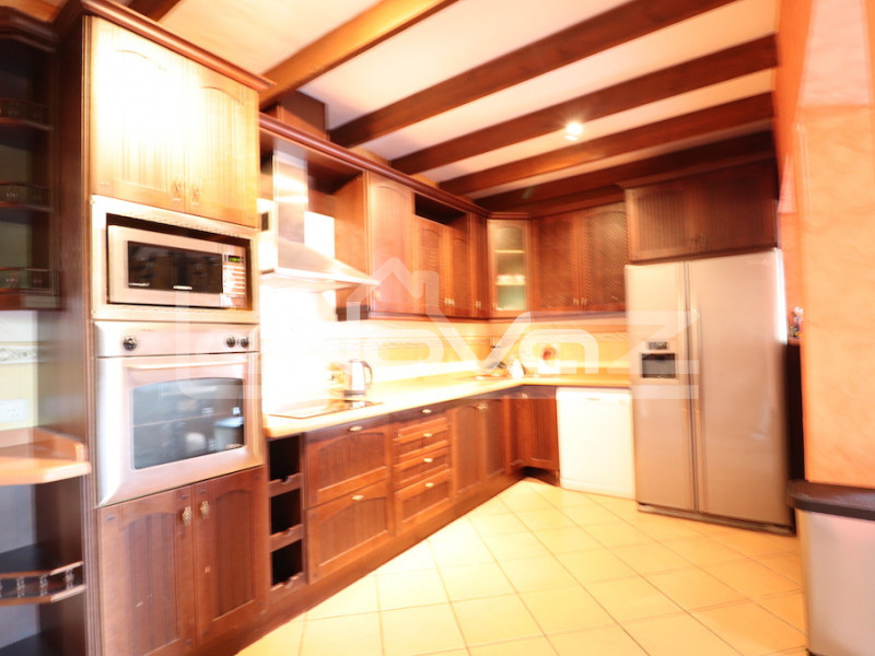 villa 4 bedrooms La Zenia. #1184
