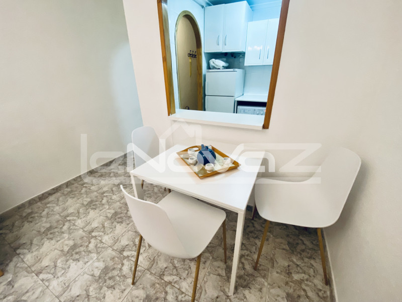 Apartments with one bedroom in Torrevieja. #1253