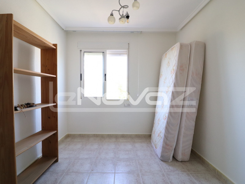 bungalow 4 bedrooms Playa Flamenca. #1300