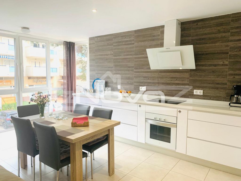 Stunning spacious modern 3 bedroom apartment just 250m to the best beach in La Zenia.. #1303