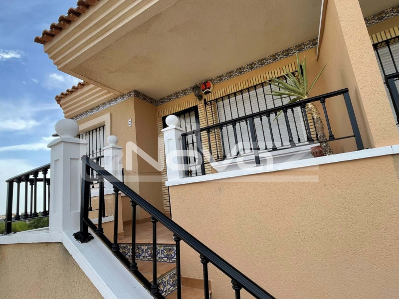 penthouse 2 bedrooms Villamartin. #1318