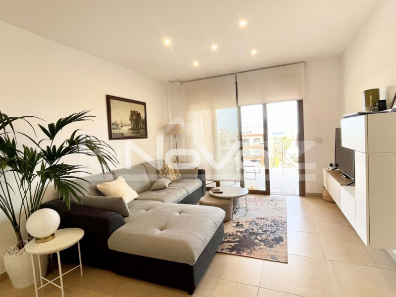 Amazing modern apartment with 2 bedrooms and 2 bathrooms in a fabulous location Los Dolses!. #1320