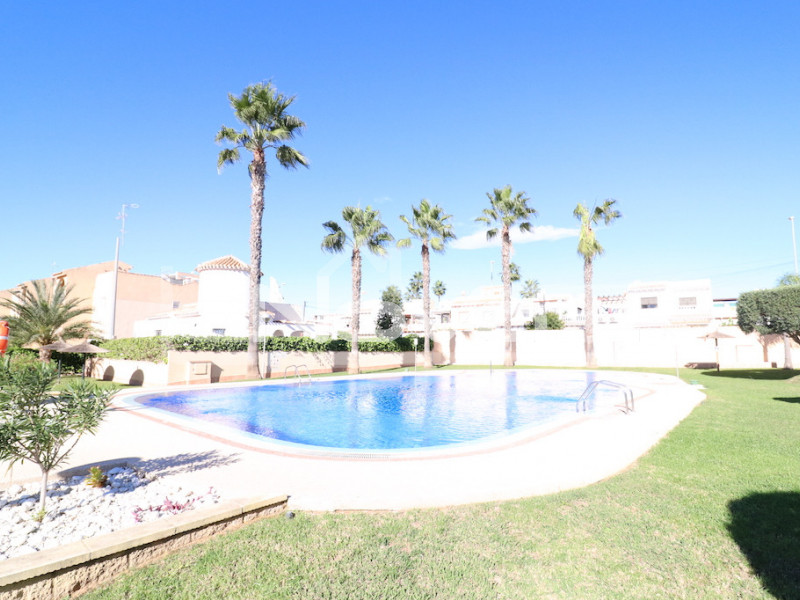 bungalow 2 bedrooms La Florida. #1330