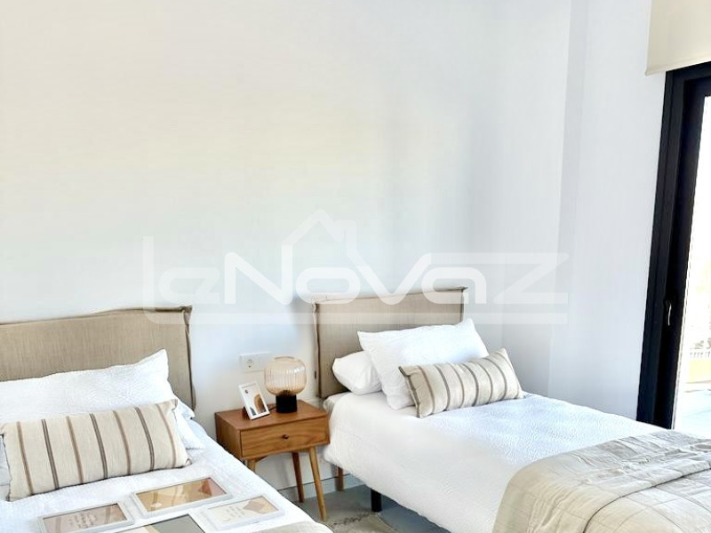 Modern apartment with 2 bedrooms in a unique residential complex in La Zenia. #1358