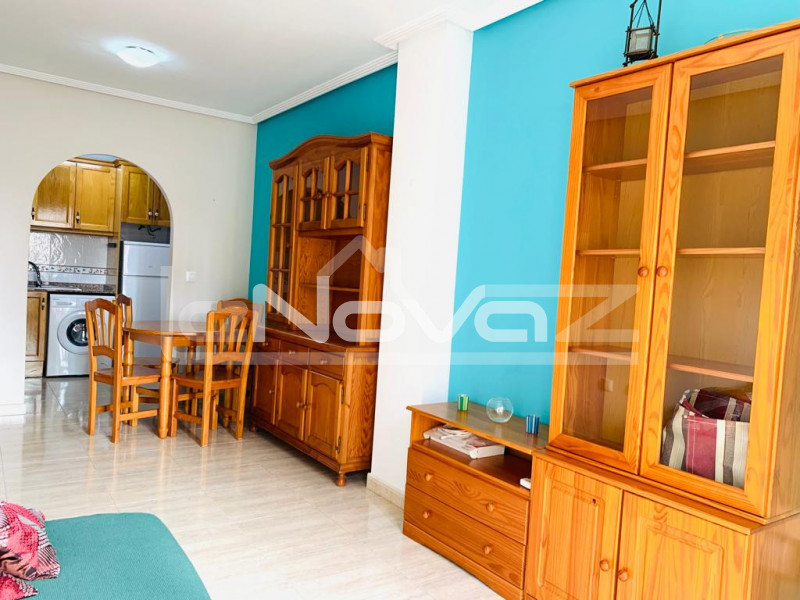 Beautiful 2 bedroom apartment with south-facing balcony in Torrevieja.. #1364