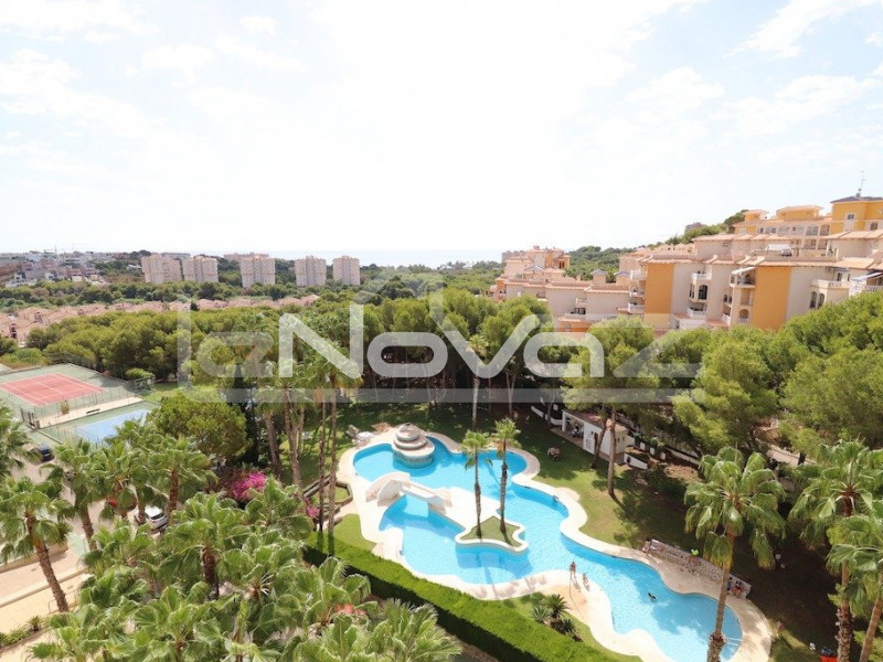 1 bedroom apartment with a large terrace overlooking the sea and a spacious storage room 850 m from the beach in Campoamor.. #1367