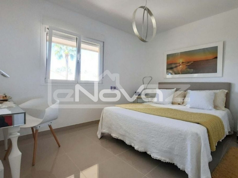 bungalow 3 bedrooms Playa Flamenca. #1370
