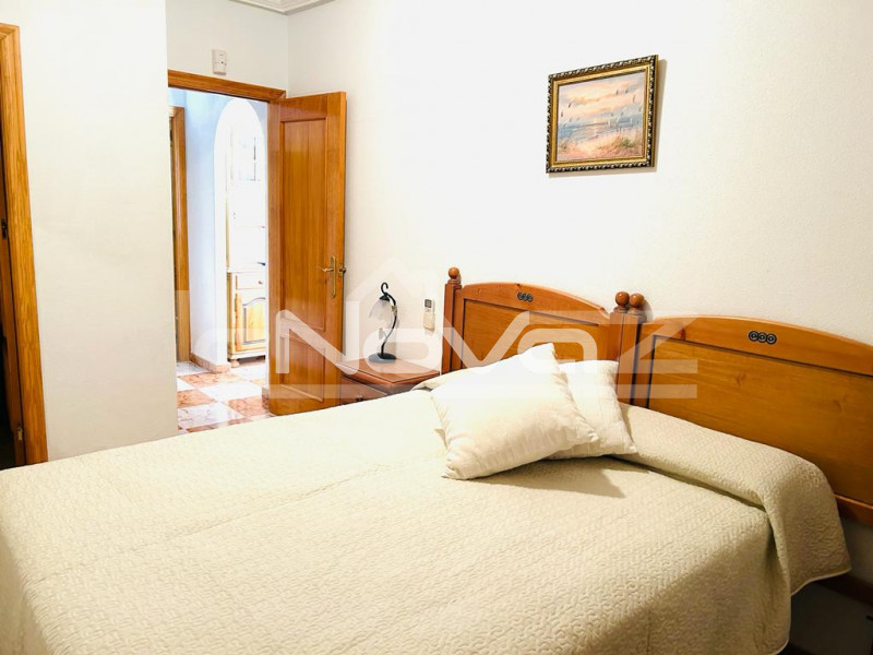 Stunning refurbished 2 bedroom, 2 bath, south facing apartment with garden terrace in Villamartin.. #1426