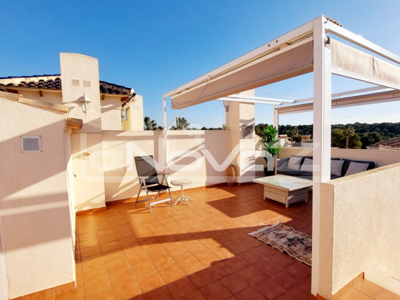 Incredible penthouse with 2 bedrooms, 2 bathrooms, private garden and solarium in Las Ramblas.. #1449