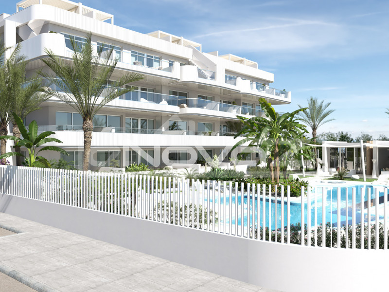 Superbe appartement moderne avec 3 chambres, 2 salles de bains, parking et débarras dans un complexe SPA exclusif à Lomas de Cabo Roig.. #1473