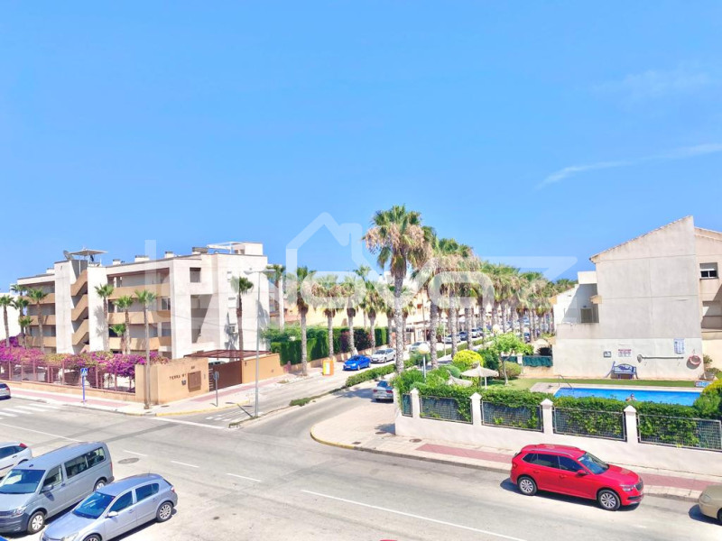 Apartment in Cabo Roig for long term rental. #1580