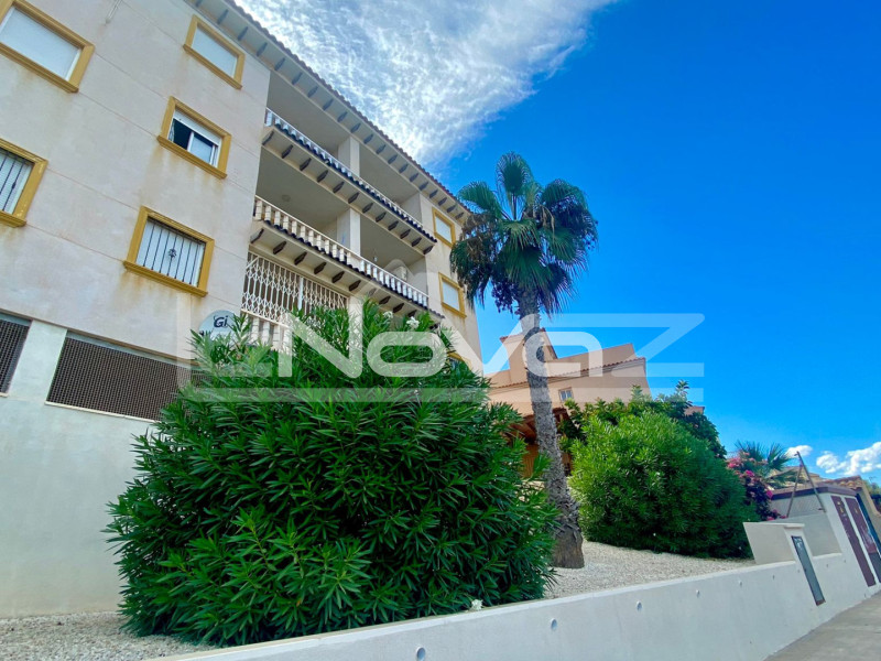 Apartments with two bedrooms in La Zenia. #1607