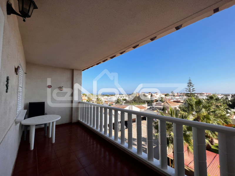 2 Bedroom Penthouse with Sea View in  Lomas de Cabo Roig. #1660