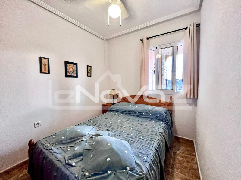 Cozy 2 bedroom apartment in Punta Prima. #1663