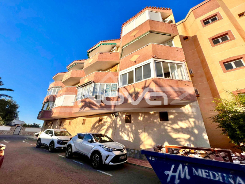 Fantastic apartment with private garage in the Cabo Roig area.. #1691