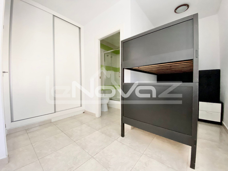 Apartment for long-term rent 1 minute walk to Zenia beach. #1724