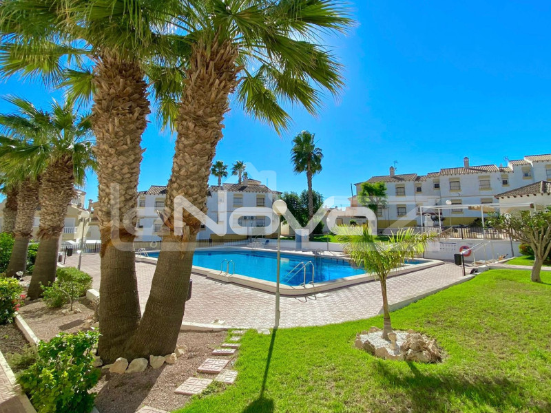 Long term rental with 1 room 5 minutes from Villamartin golf courses. #1735