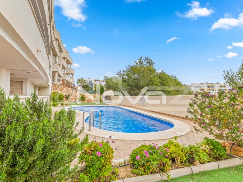New build apartment with 2 bedrooms and 2 bathrooms in Villamartin. #1756