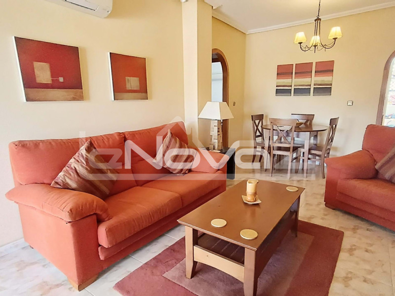 Stunning south facing ground floor apartment with private garden. #1769