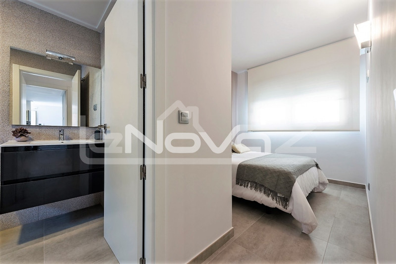 Апартаменты с двумя спальнями в Torrevieja. #186
