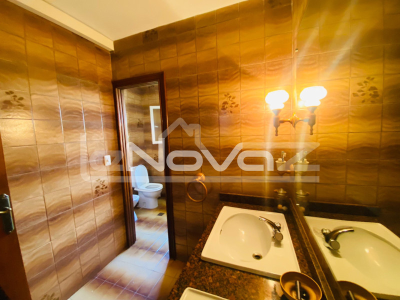 Villa with 800 m2 plot just a step away from the beach and all services.. #1865