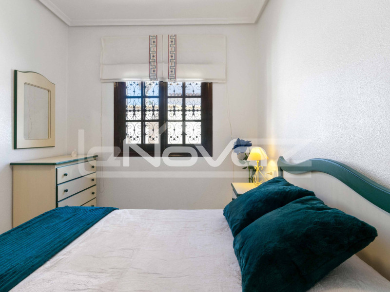 Detached villa a few steps from the beach in La Zenia, ready to move into.. #1866