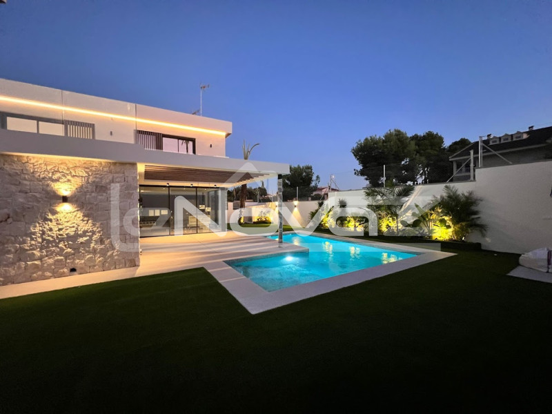 Hihetetlen új építésű villák Lomas de Cabo Roigban.. #1867