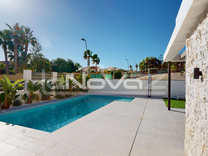 Hihetetlen új építésű villák Lomas de Cabo Roigban.. #1867