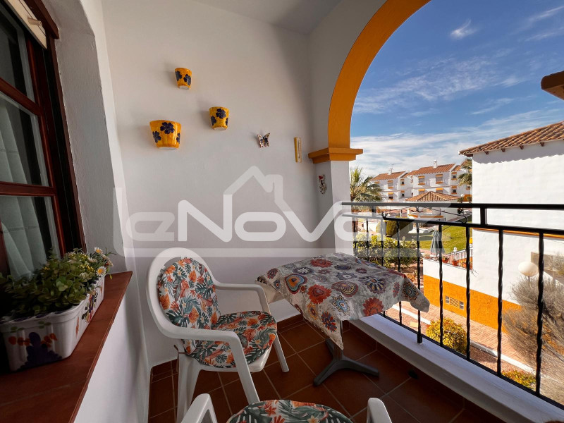 Чарівна квартира на першому поверсі з однією спальнею у Вілламартіні.. #1909