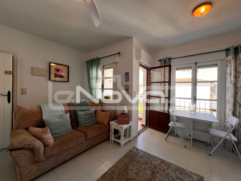 Чарівна квартира на першому поверсі з однією спальнею у Вілламартіні.. #1909