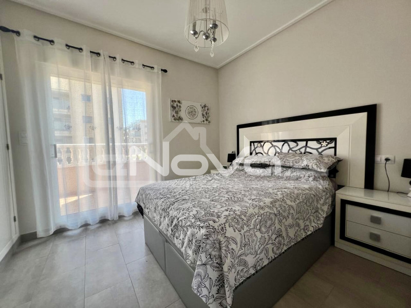 Апартаменти з двома спальнями в Los Dolses (Orihuela Costa). #1941