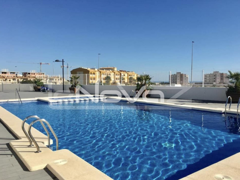 Modern, 2 hálószobás apartman tágas terasszal Los Dolsesben - Altos del Mediterráneo. #1944