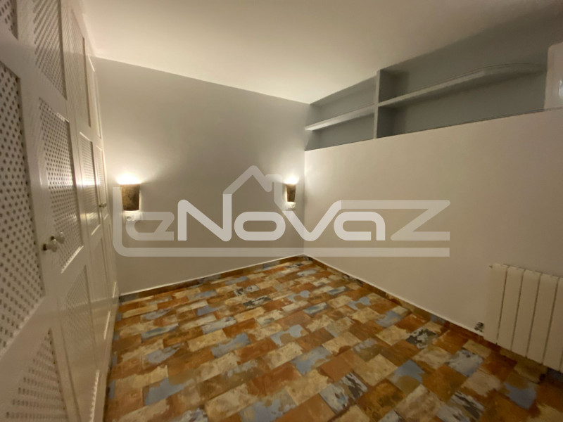 Elegante villa independiente de 5 dormitorios con piscina privada en Villamartín. #1959