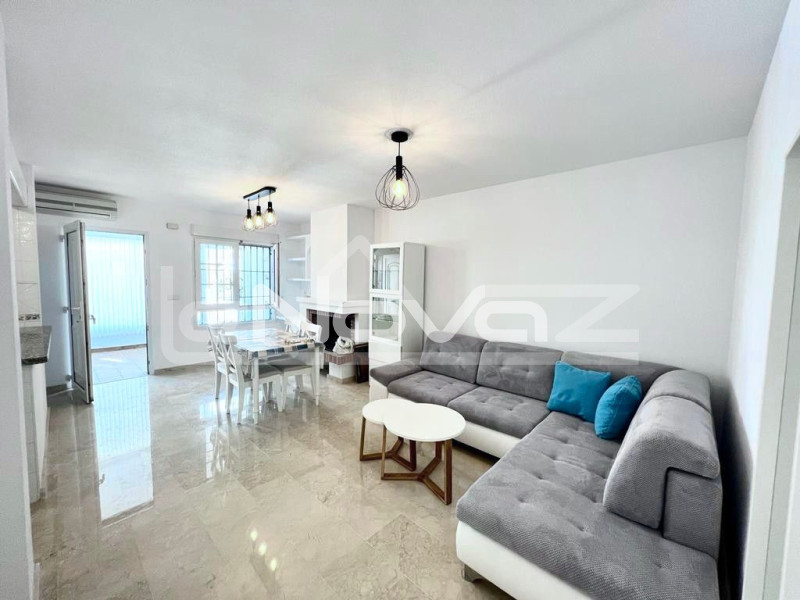 Eladó 3 hálószobás, 2 fürdőszobás sorház Los Dolcesben. #1972