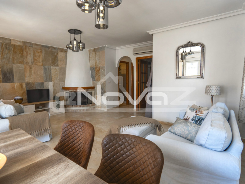 Villa három hálószobával Lomas de Cabo Roig. #1980