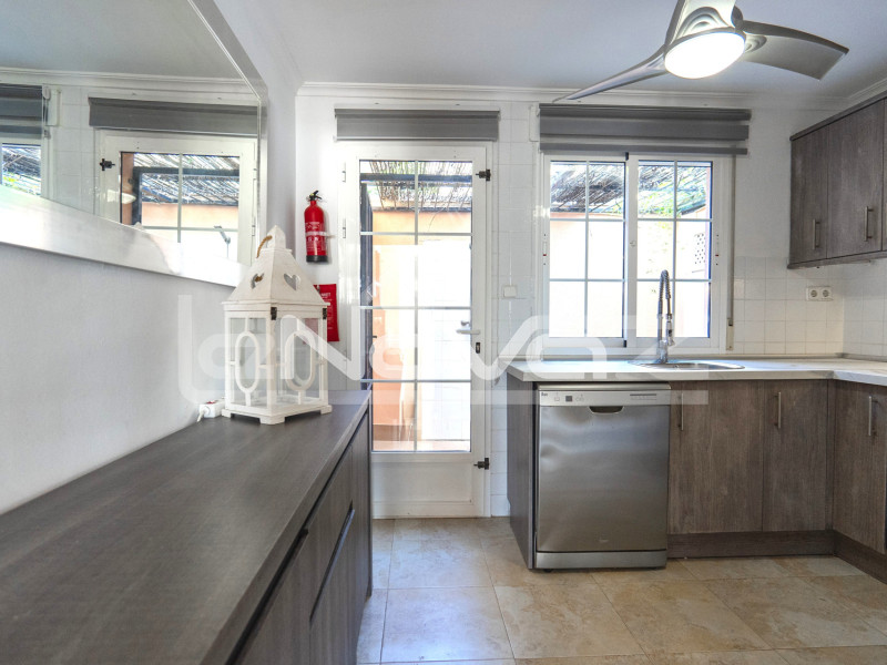 Villa három hálószobával Lomas de Cabo Roig. #1980