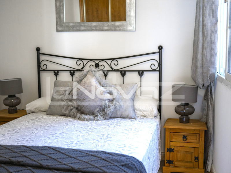 Villa három hálószobával Lomas de Cabo Roig. #1980