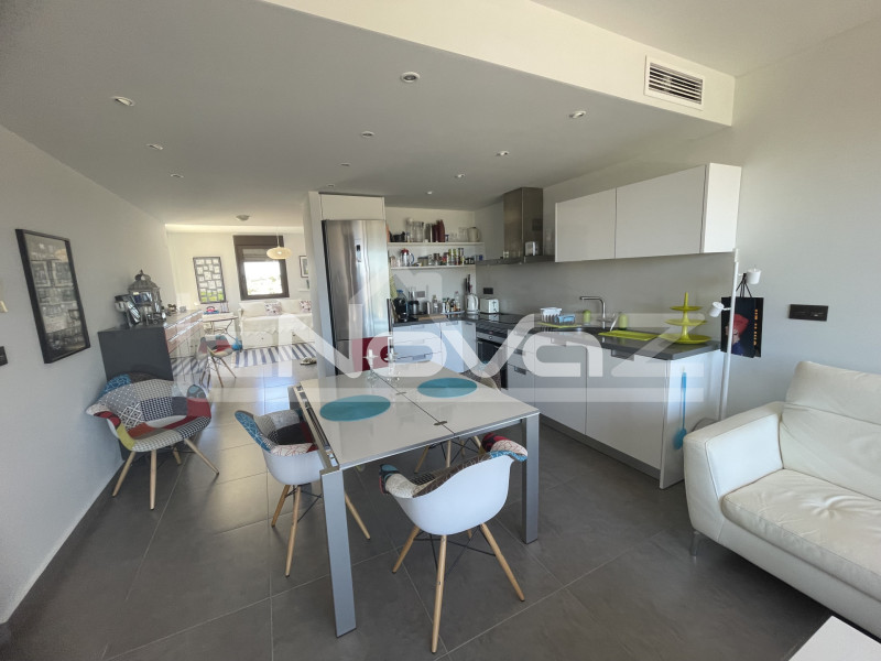 Takvåning med tre sovrum i Las Ramblas. #1997