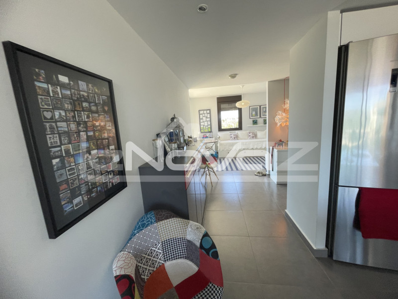 Takvåning med tre sovrum i Las Ramblas. #1997