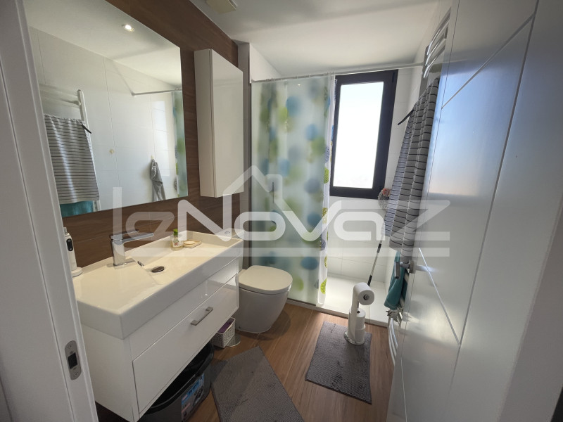 Takvåning med tre sovrum i Las Ramblas. #1997