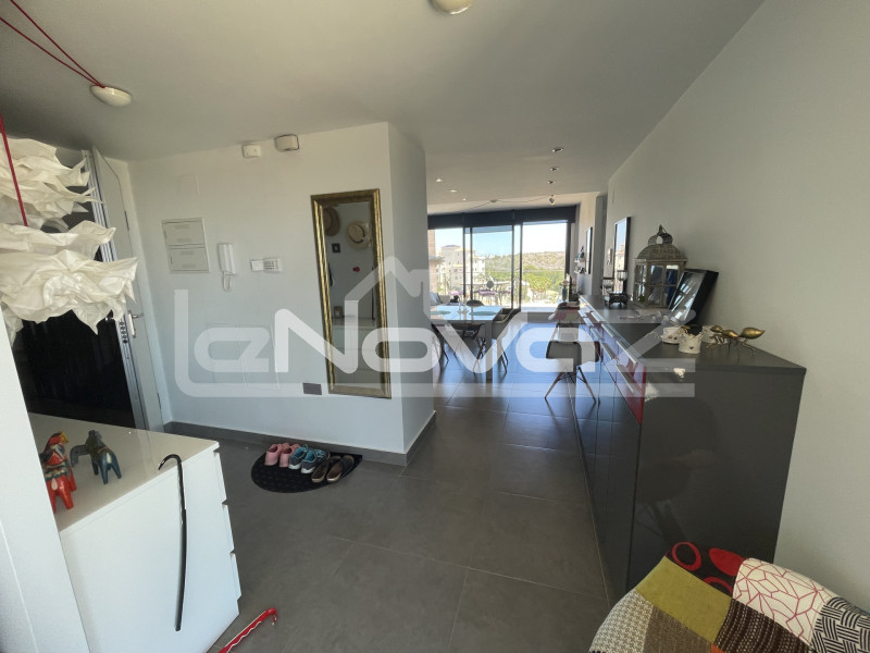 Takvåning med tre sovrum i Las Ramblas. #1997