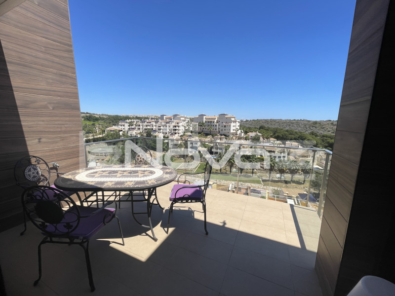 Takvåning med tre sovrum i Las Ramblas. #1997