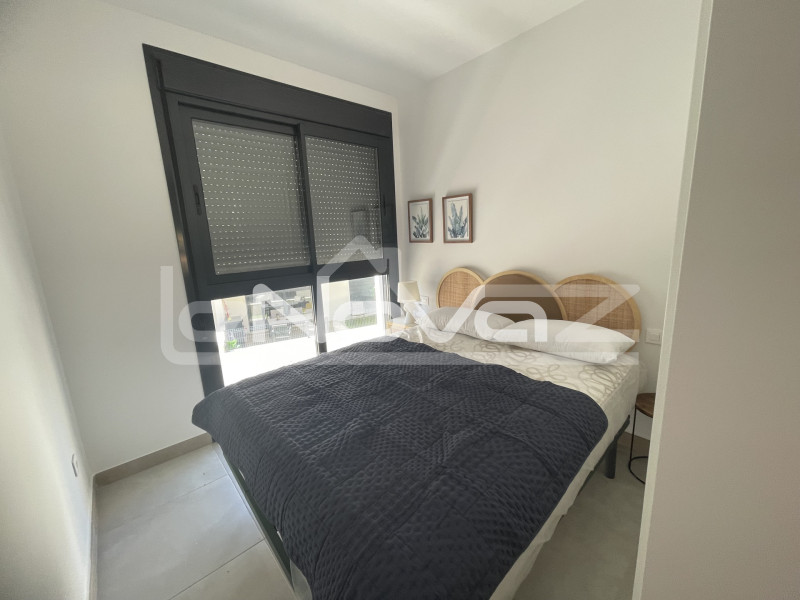 2-bedroom apartment in Villamartín. #1999