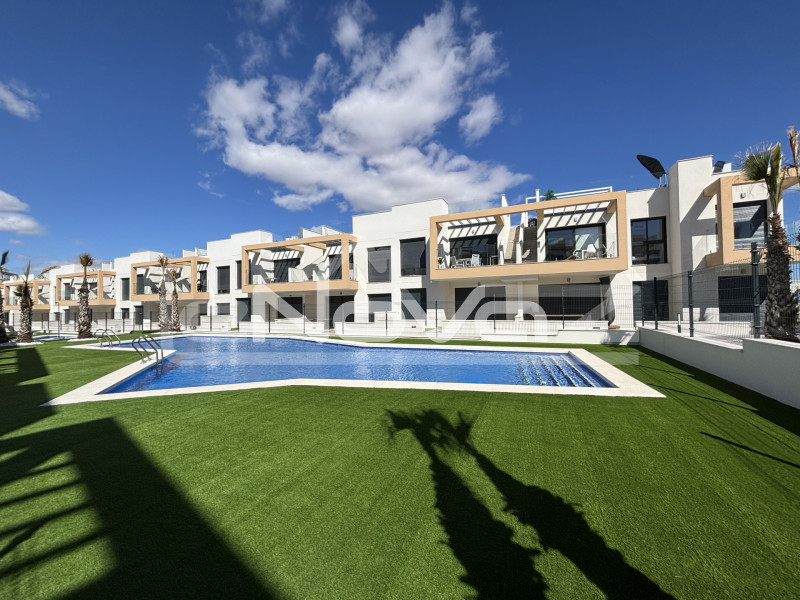 2-bedroom apartment in Villamartín. #1999